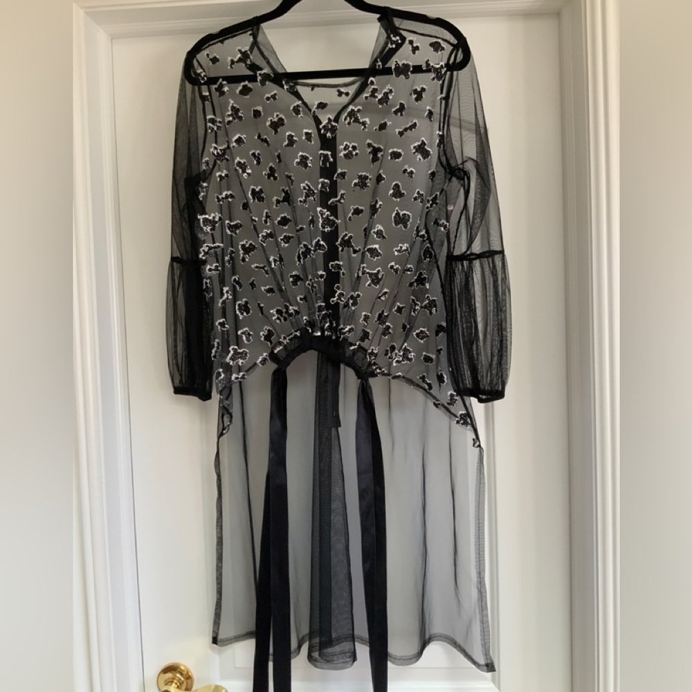 C&M COLLECTION mesh shimmer tunic top